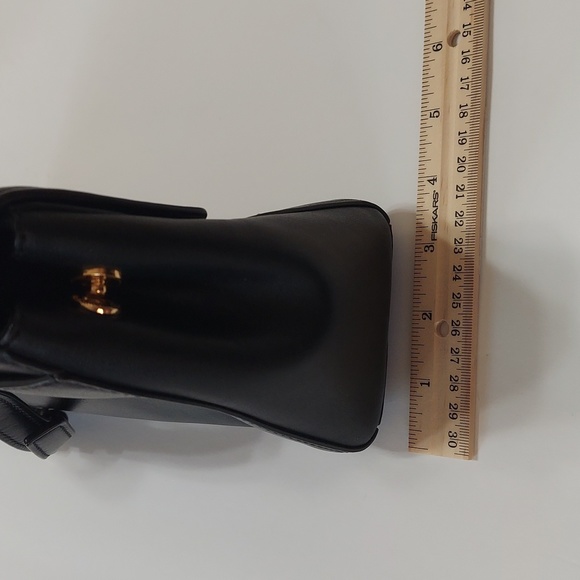 Michael Kors Ava Top Handle Small Satchel With With Black Bow With Dustcover - Picture 11 of 13